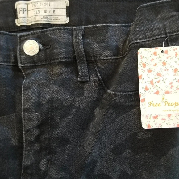 NWT Free People Black Camo Skinny Jeans 27 - Picture 4 of 7